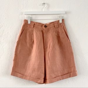 American Apparel Linen High-Waist Pleated Shorts in Desert / Large